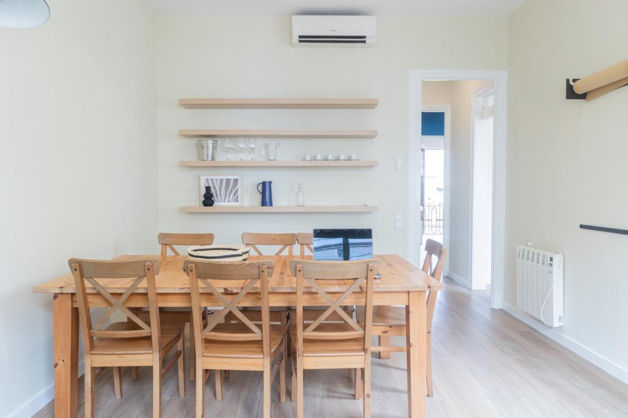 Aticco Living Gracia - Apartments Rooftop บาร์เซโลนา ภายนอก รูปภาพ