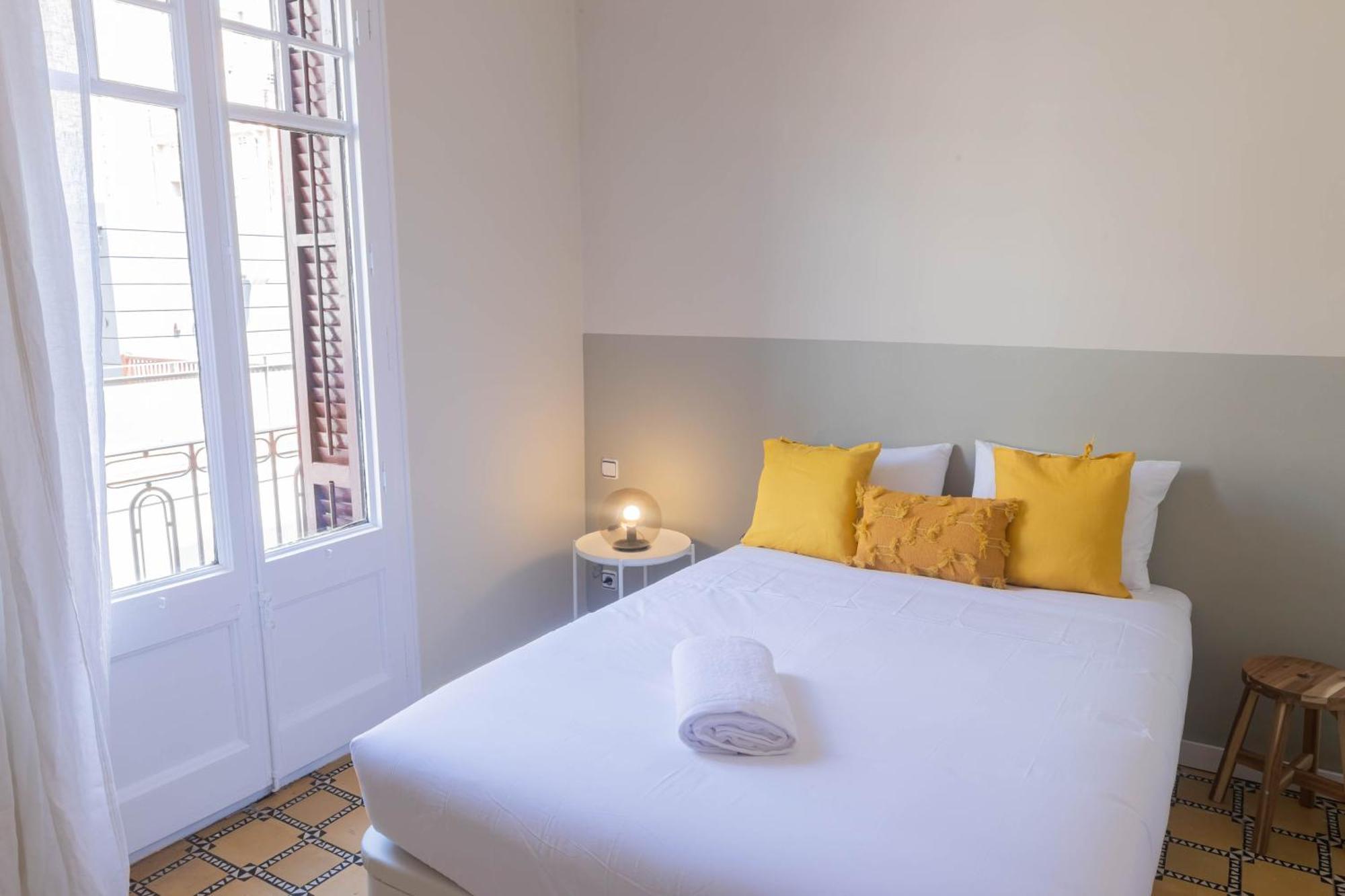 Aticco Living Gracia - Apartments Rooftop บาร์เซโลนา ภายนอก รูปภาพ